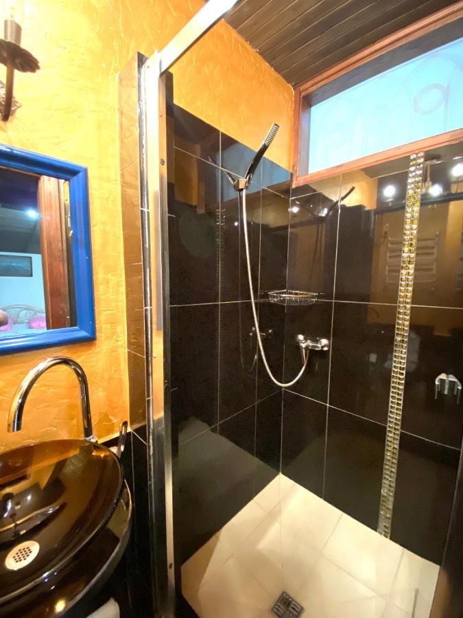 Квартира В Центрі На Вулиці Лесі Українки 19 Lviv Luaran gambar